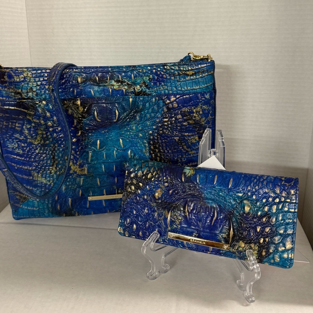 NWT Beautiful Brahmin Remy Blue Crocodile Embossed Women's Bag Set